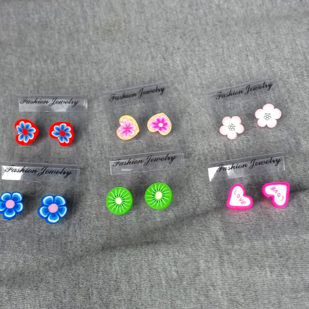 6 sets of metal free earrings